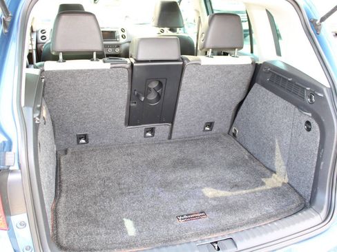 Used 2017 Volkswagen Tiguan Wolfsburg Edition image 24