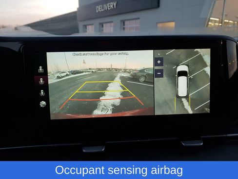 Used 2022 Kia Carnival SX image 23