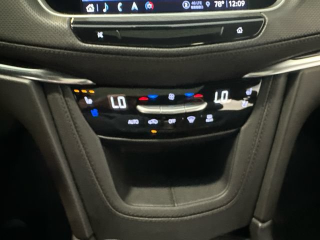 Certified 2025 Cadillac XT5 Premium Luxury AWD/4WD image 17