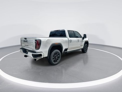New 2026 GMC Sierra 2500 AT4 w/ AT4 Premium Plus Package AWD/4WD image 8