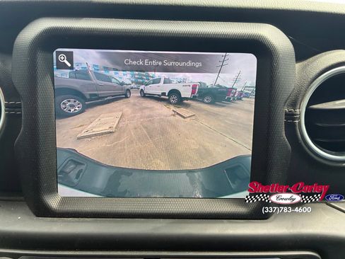 Used 2020 Jeep Gladiator Overland AWD/4WD image 20