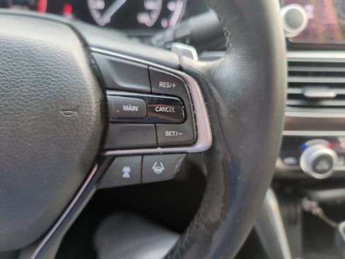 Used 2020 Honda Accord Sport image 9