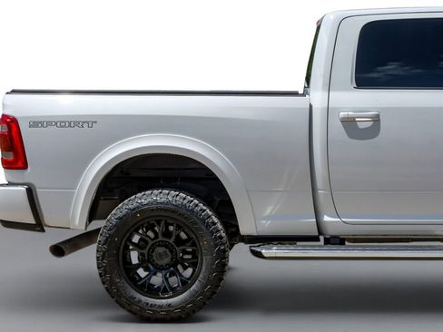 Used 2024 RAM 2500 Laramie w/ Sport Appearance Package AWD/4WD image 7