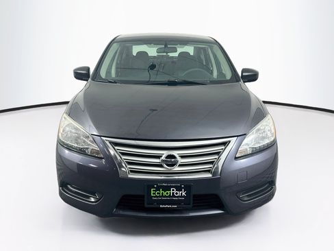 Used 2014 Nissan Sentra SV FWD image 2