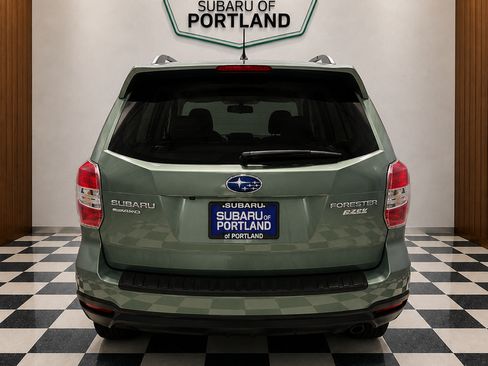 Used 2014 Subaru Forester 2.5i Limited w/ Popular Package #1 AWD/4WD image 5