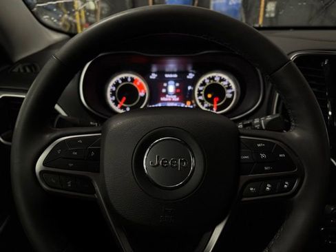 Certified 2022 Jeep Cherokee Limited image 27