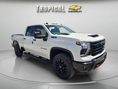New 2026 Chevrolet Silverado 2500 LT w/ Trail Boss Package AWD/4WD image 7