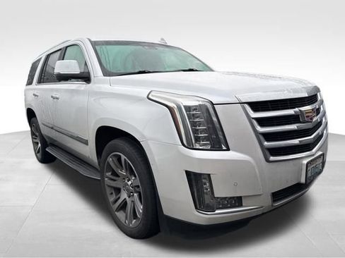 Used 2016 Cadillac Escalade Premium image 1