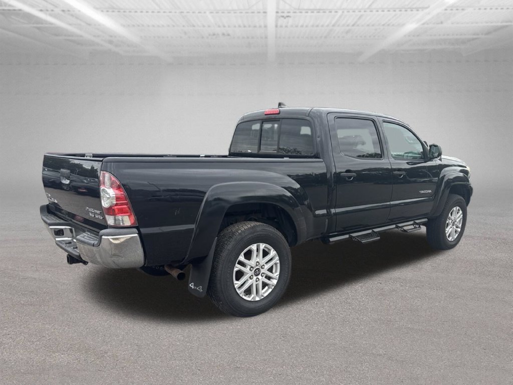 Used 2014 Toyota Tacoma 4x4 Double Cab w/ SR5 Package image 3