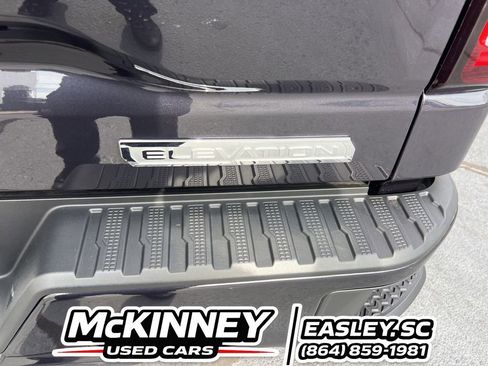 Used 2024 GMC Sierra 1500 Elevation w/ X31 Off-Road Package image 10