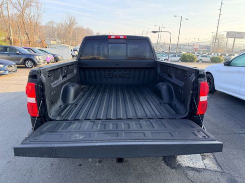Used 2018 GMC Sierra 1500 SLE w/ SLE Value Package image 14