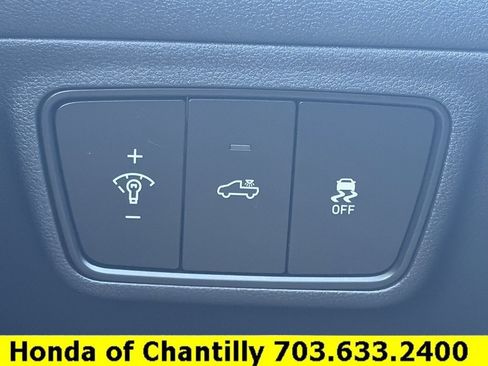 Used 2024 Hyundai Santa Cruz Night AWD/4WD image 14