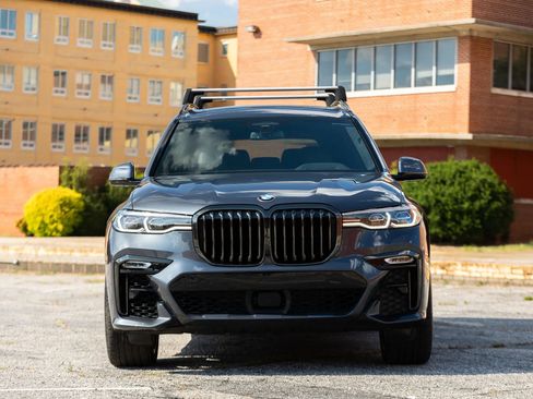 Used 2021 BMW X7 xDrive40i w/ M Sport Package AWD/4WD image 7