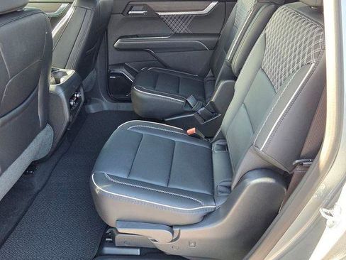 Certified 2026 GMC Acadia Denali image 10