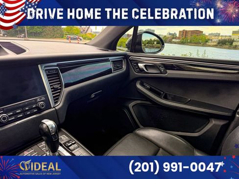 Used 2017 Porsche Macan S AWD/4WD image 47