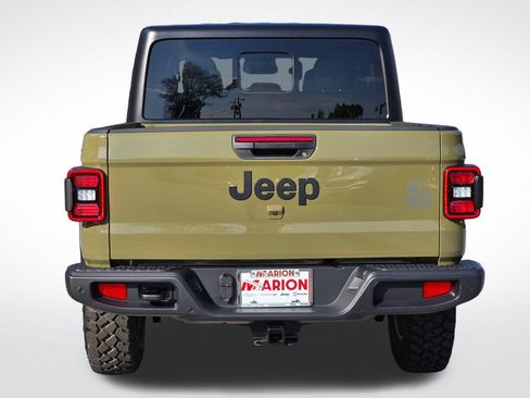 New 2026 Jeep Gladiator Willys AWD/4WD image 17