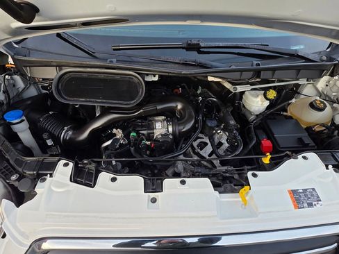 Used 2020 Ford Transit 350 XLT image 25