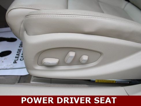 Used 2016 Cadillac XTS Luxury image 12