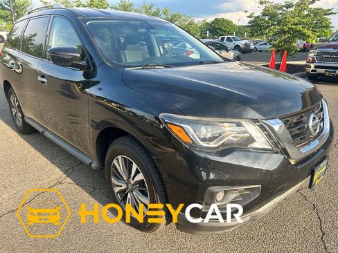 Used 2020 Nissan Pathfinder S AWD/4WD image 1