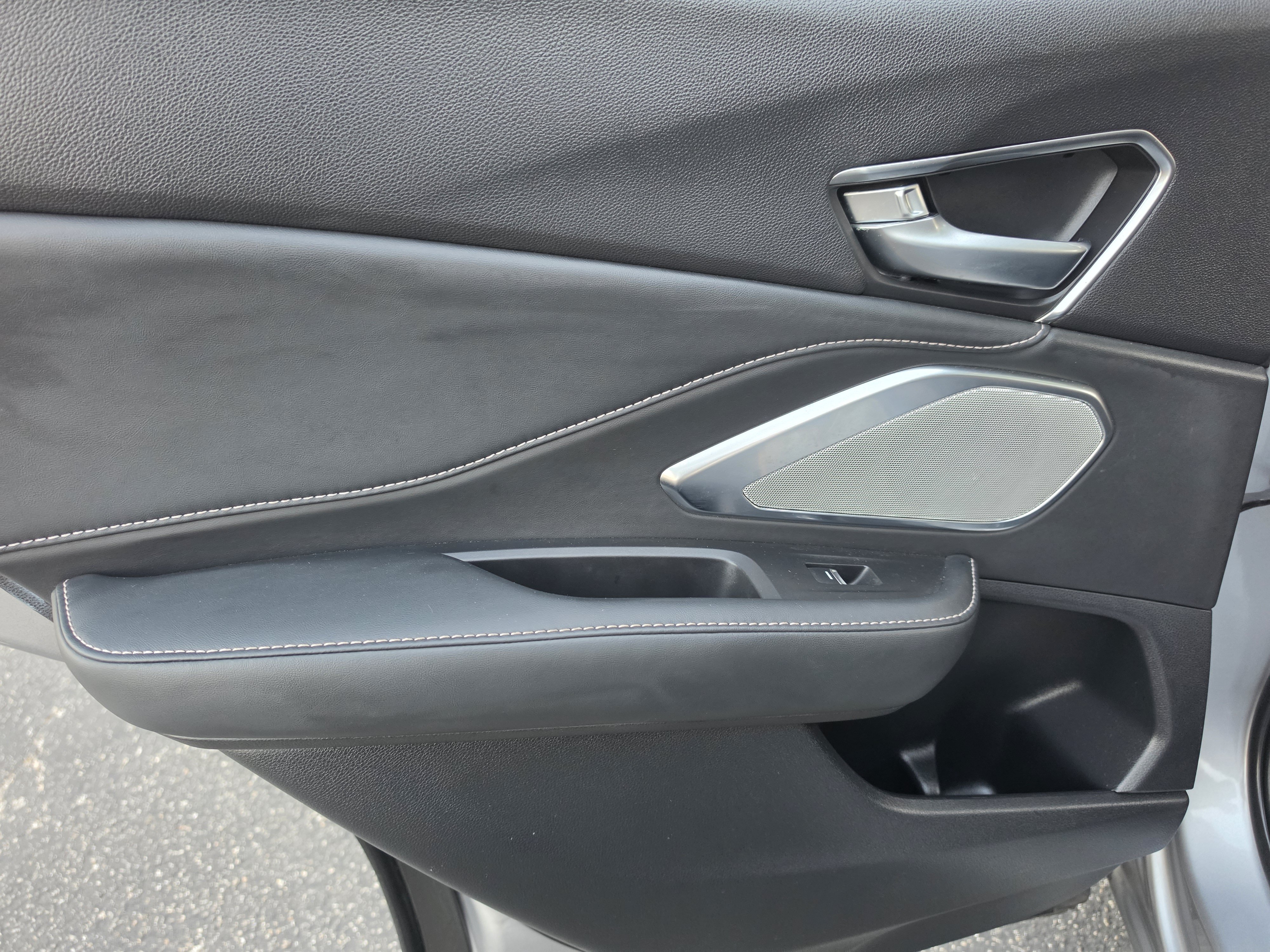 Used 2020 Acura RDX w/ Technology Package FWD image 21
