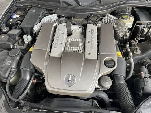 Used 2004 Mercedes-Benz SLK 32 AMG image 37