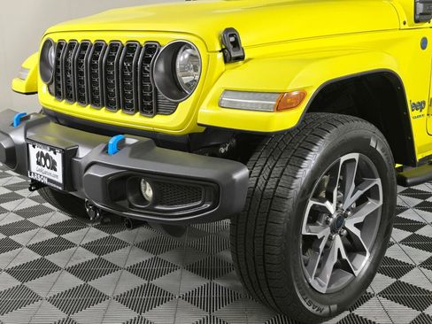 Used 2024 Jeep Wrangler Sport S 4xe image 10