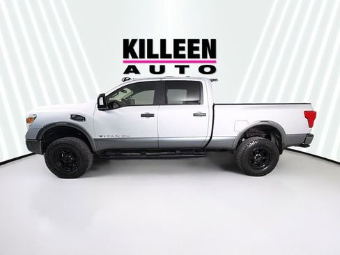 Used 2018 Nissan Titan PRO-4X w/ Pro-4x Utility Package image 4