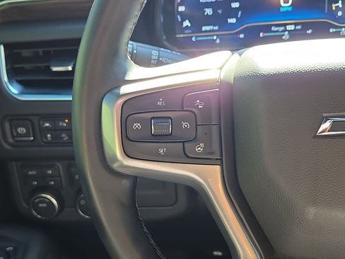 Used 2024 Chevrolet Tahoe Z71 w/ Luxury Package image 21