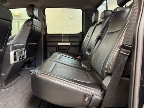 Used 2021 Ford F350 Lariat image 17
