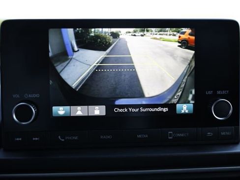 Used 2025 Honda Pilot Sport image 36