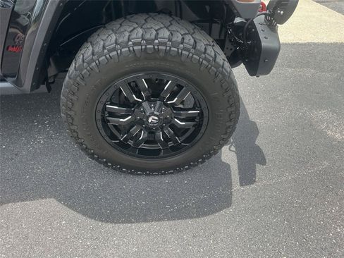 Used 2019 Jeep Wrangler Unlimited Rubicon AWD/4WD image 10