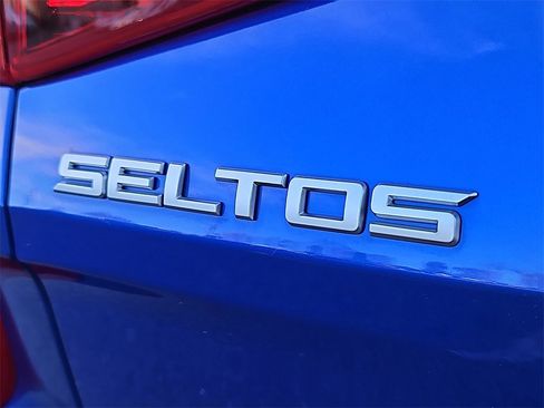 Certified 2023 Kia Seltos S image 30