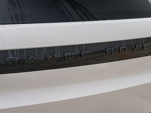 New 2025 Land Rover Range Rover Sport Dynamic SE image 12