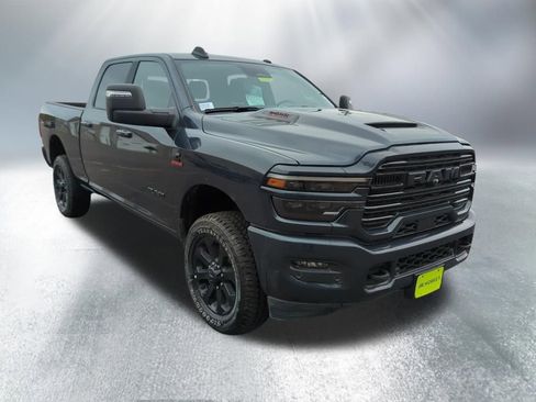 New 2025 RAM 2500 Laramie w/ Night Edition AWD/4WD image 8