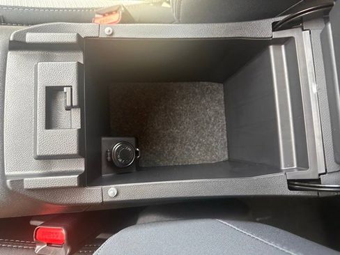 New 2025 Subaru Outback Premium image 23