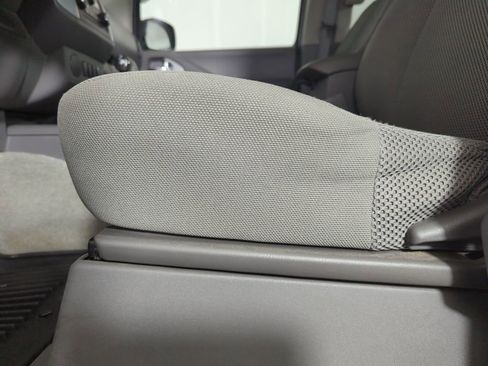 Used 2014 Nissan Frontier SV w/ SV Value Truck Package image 25