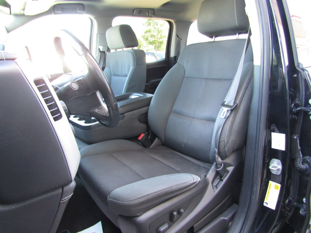 Used 2015 GMC Sierra 1500 SLE w/ SLE Value Package AWD/4WD image 17