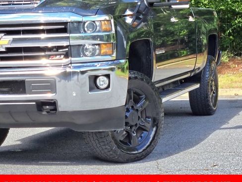 Used 2018 Chevrolet Silverado 2500 LTZ w/ Duramax Plus Package image 3