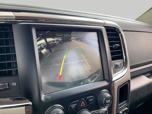 Used 2014 RAM 1500 Laramie w/ Convenience Group AWD/4WD image 26