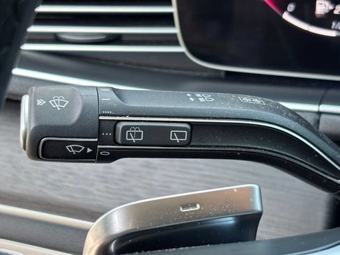 Certified 2024 Mercedes-Benz GLE 450 4MATIC image 32