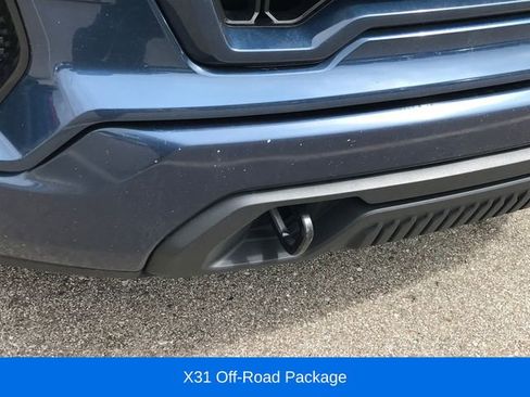 Used 2019 GMC Sierra 1500 Elevation w/ Elevation Value Package image 3