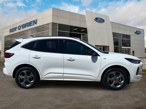 Certified 2023 Ford Escape ST-Line w/ Tech Pack #1 image 6