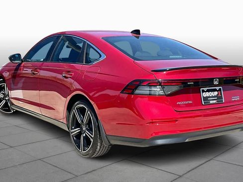 Used 2023 Honda Accord Sport image 12