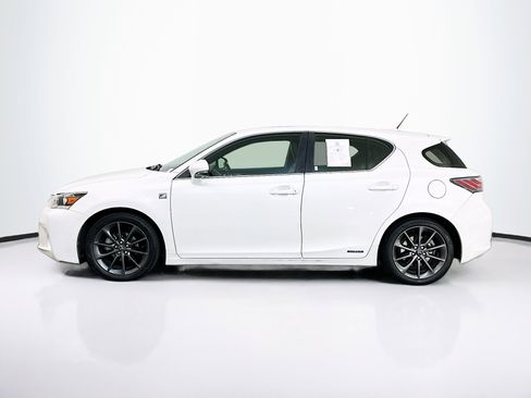 Used 2012 Lexus CT 200h image 4