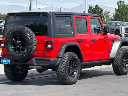 Used 2025 Jeep Wrangler Unlimited Sport AWD/4WD image 2