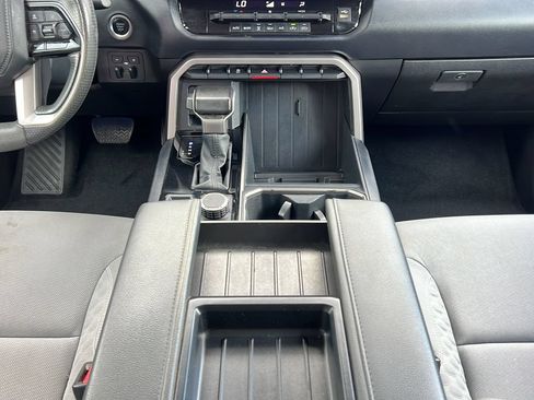 Used 2024 Toyota Tundra SR5 w/ SR5 Convenience Package AWD/4WD image 16