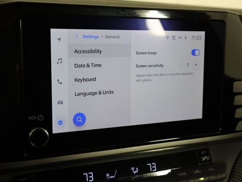 Used 2025 Toyota Camry SE image 35