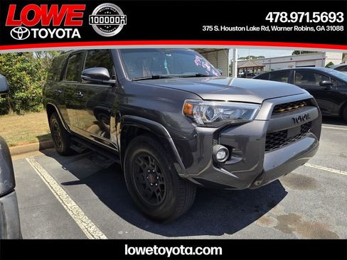Used 2022 Toyota 4Runner SR5 Premium w/ Moonroof Package RWD image 1