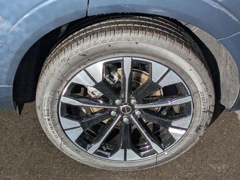 New 2026 Volvo XC60 B5 Plus w/ Protection Package Premier image 16