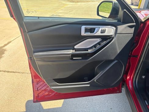 Used 2021 Ford Explorer ST w/ Equipment Group 401A AWD/4WD image 13
